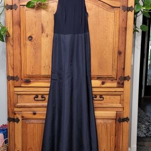 Adrianna Pappell, Navy Blue, Size 8 formal dress.